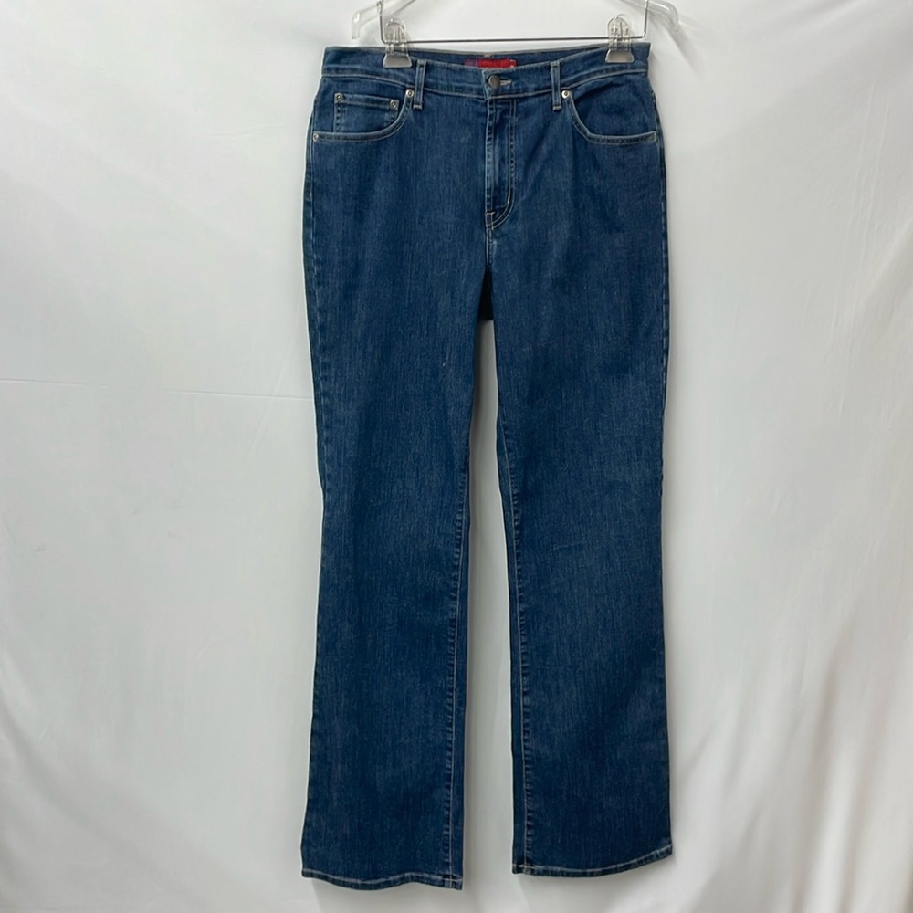 Womyn blue jeans with slight boot cut, size 12